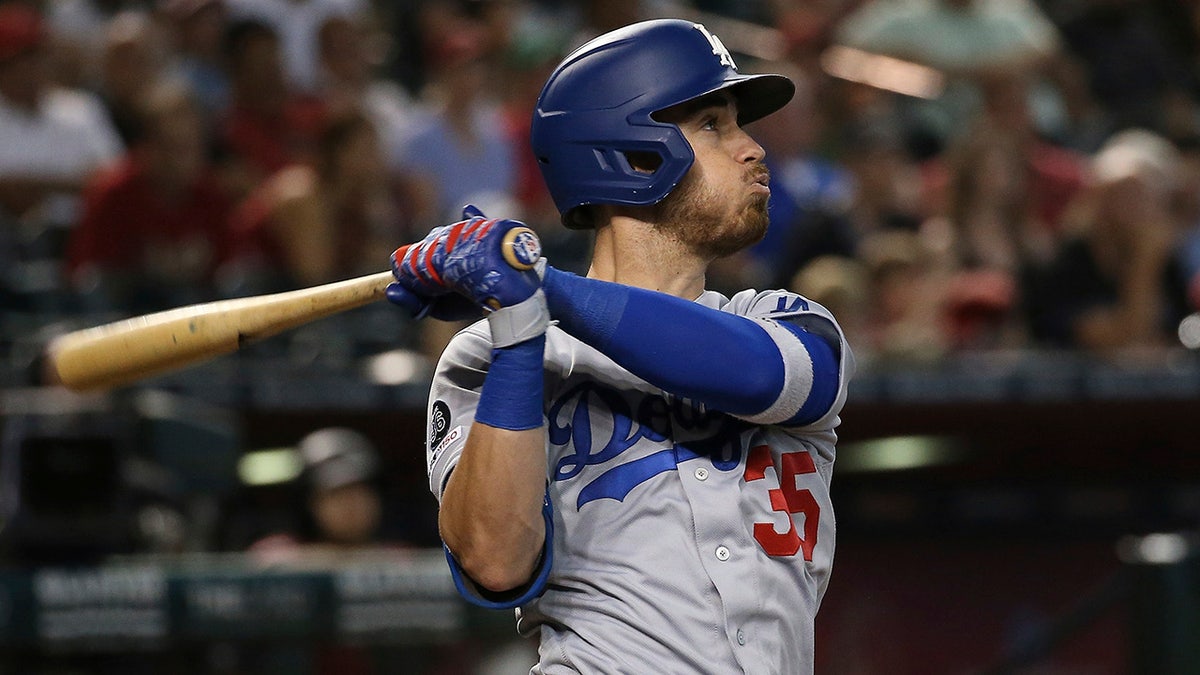 Cody Bellinger swing