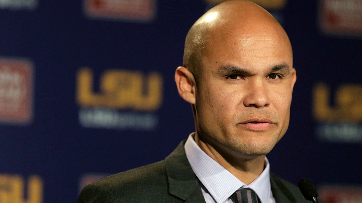 FILE - In this Jan. 5, 2016, file photo, LSU defensive coordinator Dave Aranda is shown during a press conference in Baton Rouge, La. Baylor hired LSU defensive coordinator Dave Aranda as its new head coach Thursday, Jan. 16, 2020, three days after the Tigers completed their undefeated national championship.