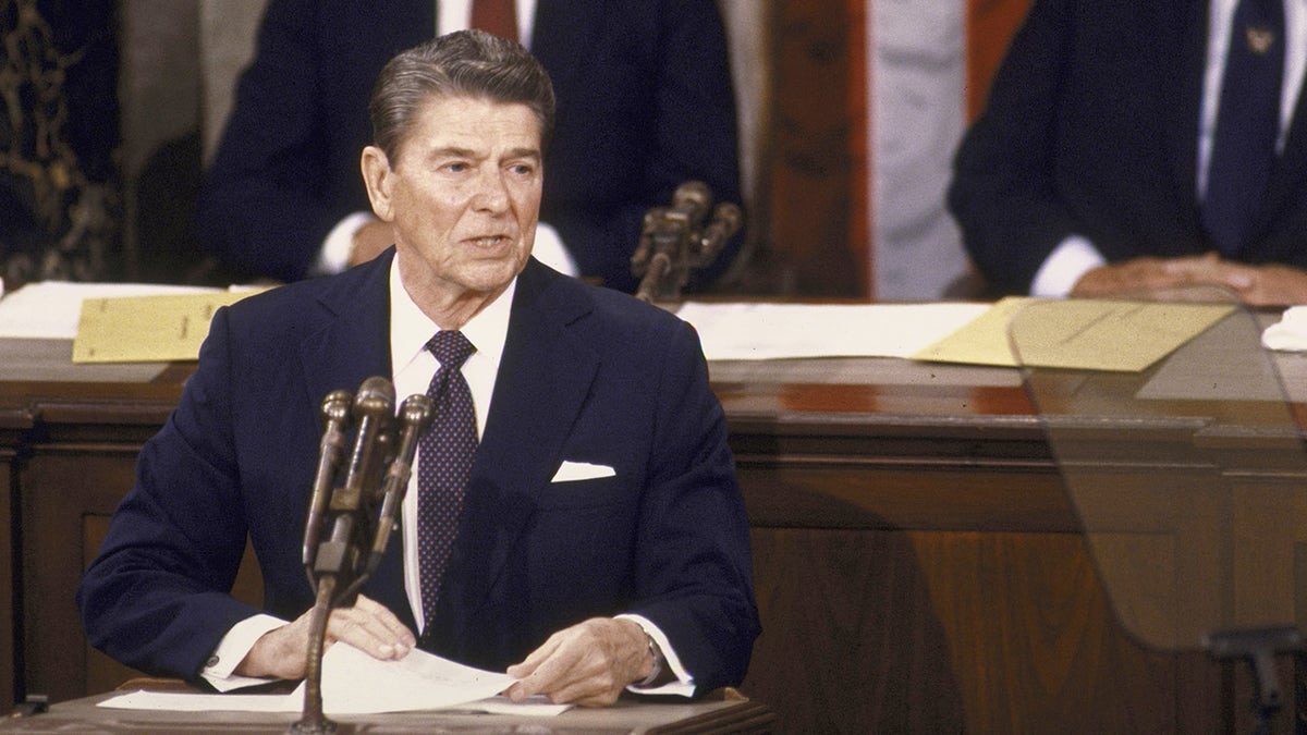 Ronald Reagan State of the Union speech. (Photo by Dirck Halstead/The LIFE Images Collection via Getty Images/Getty Images)