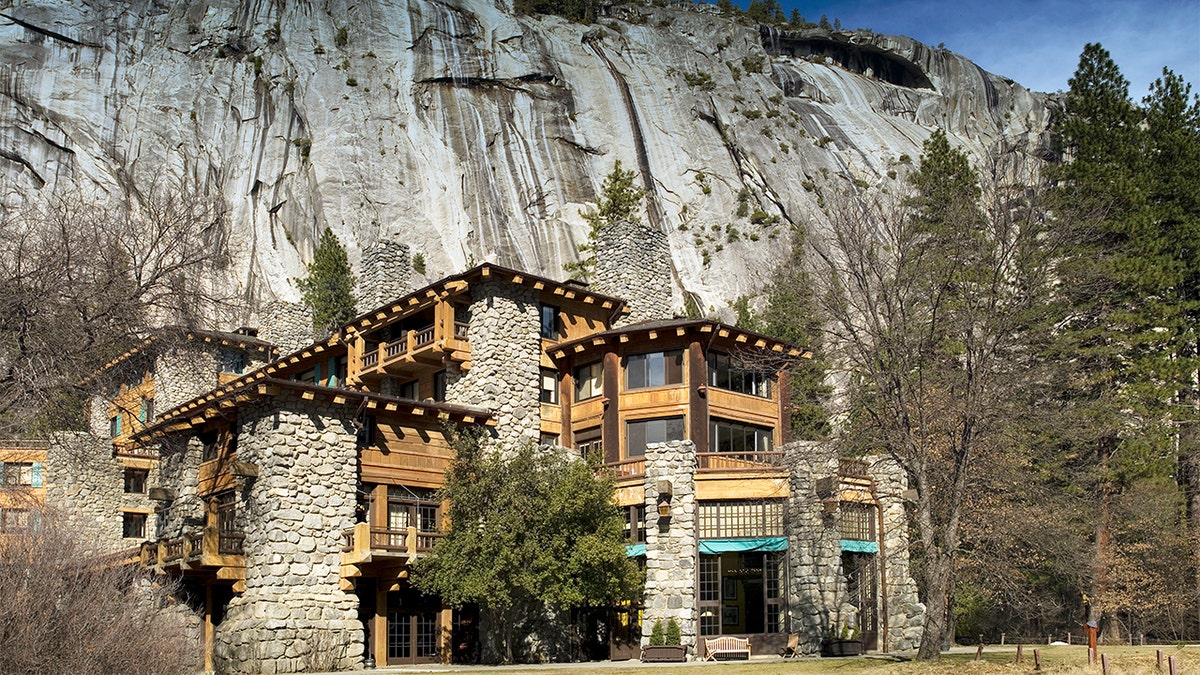 The Ahwahnee Hotel, Yosemite National Park, California (Photo by Carol M. Highsmith/Buyenlarge/Getty Images)