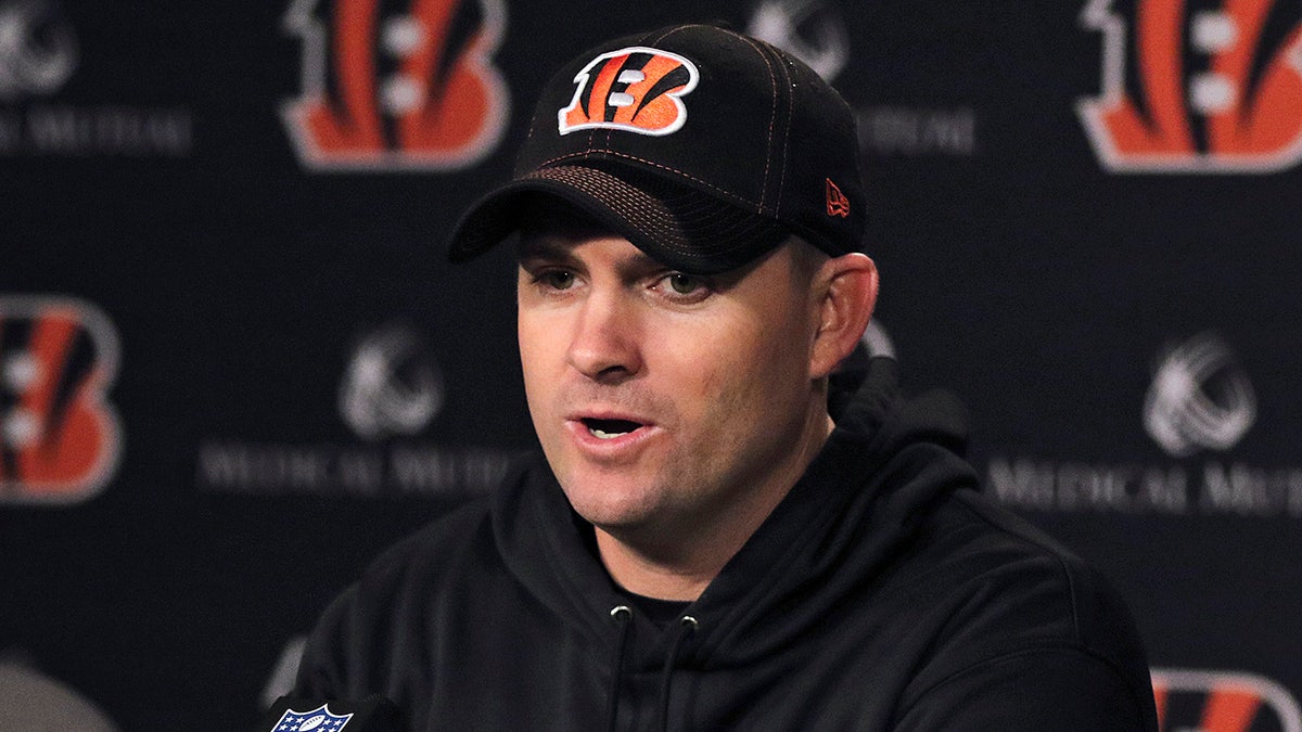 zac taylor bengals hat