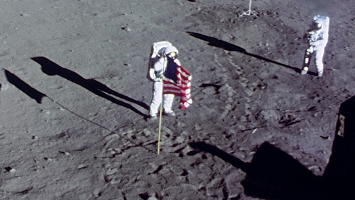(Credit: NASA, Andy Saunders, Stephen Slater)