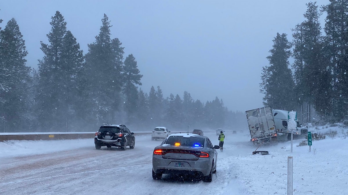 Several accidents were reported on Sunday as snow fell in parts of Oregon.