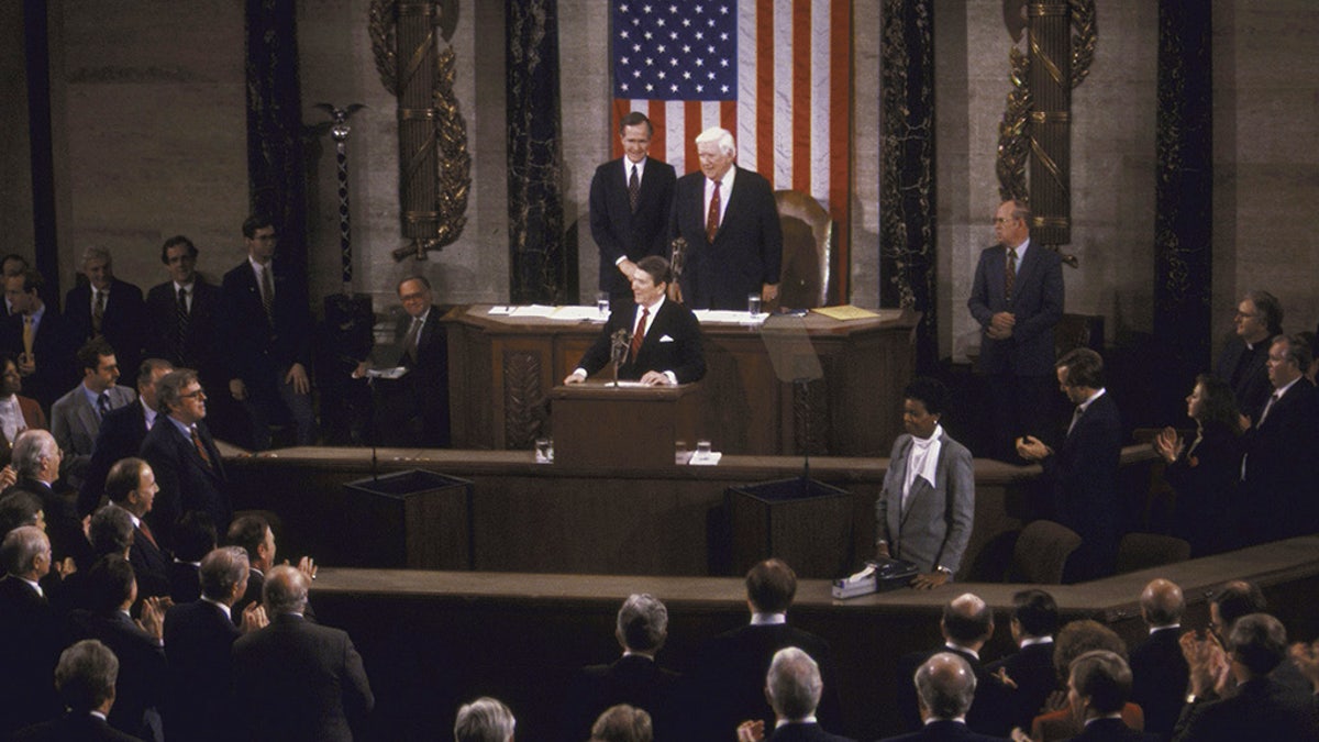 UNITED STATES - FEBRUARY 01: President Ronald Reagan delivering his State of the Union Address. (Photo by Dirck Halstead/The LIFE Images Collection/Getty Images)