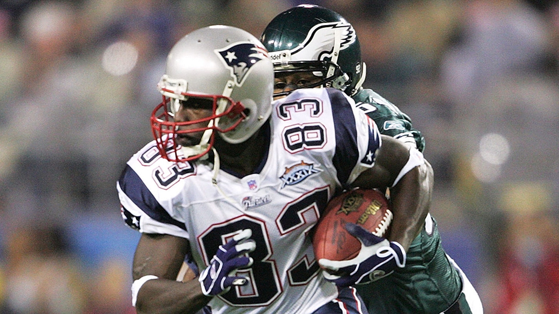 One of <a data-cke-saved-href="https://www.foxnews.com/category/person/tom-brady" href="https://www.foxnews.com/category/person/tom-brady" target="_blank">Tom Brady</a>’s earliest go-to targets was wide receiver Deion Branch. The <a data-cke-saved-href="https://www.foxnews.com/category/sports/nfl/new-england-patriots" href="https://www.foxnews.com/category/sports/nfl/new-england-patriots" target="_blank">New England Patriots</a> quarterback found Branch 11 times against the <a data-cke-saved-href="https://www.foxnews.com/category/sports/nfl/philadelphia-eagles" href="https://www.foxnews.com/category/sports/nfl/philadelphia-eagles" target="_blank">Philadelphia Eagles</a> in Super Bowl XXXIX.Branch didn’t score a touchdown in the game but was still honored with the Super Bowl MVP. He had 11 catches for 133 yards on the way to a 24-21 victory. 