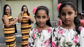 Sri Lanka flooded with twins for attempted record-breaking gathering