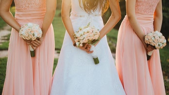 Bride doesn't want sister as maid of honor because she'll be wearing arm sling