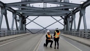 Civil engineer lifts bridge to maximum height, proposes to girlfriend