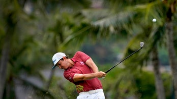 Smith wins Sony Open; Grace takes South African Open