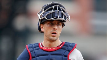 Angels, C Castro agree to $6.85M, 1-year deal