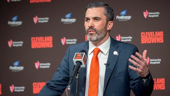 Off sofa, Browns' Stefanski to return after playoff absence