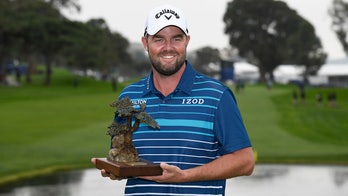 Leishman rallies to win Farmers Insurance Open at Torrey