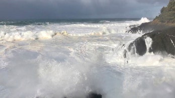 'Sneaker wave' danger in Pacific Northwest highlighted in recent West Coast tragedies