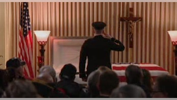 Hundreds attend Illinois funeral for veteran with no known family