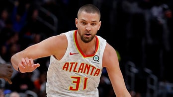 Atlanta Hawks forward Chandler Parsons injured in post-practice car crash: report