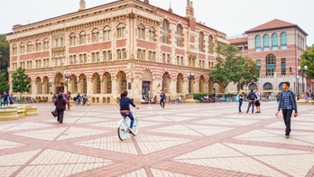 USC announces free tuition for students from families making less than $80G