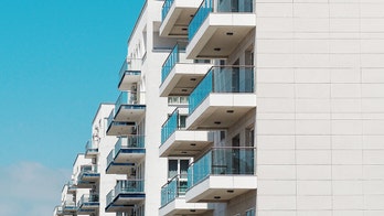 Toddler in Spain runs across ledge of apartment building in heart-stopping video as ‘parents take shower'