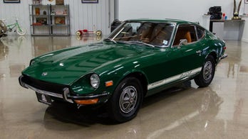 1971 Datsun 240Z sold for record $310,000