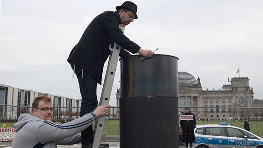 Berlin police block activists from dismantling left-wing installation said to hold Holocaust victims' remains