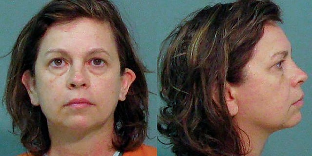  Lana Sue Clayton pleaded guilty, Thursday to fatally poisoning her husband by putting eyedrops into his water for days. She was sentenced to 25 years in prison. (York County Sheriff's Office via AP)