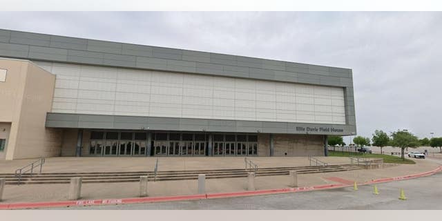 A Dallas man who was shot last week inside the Ellis David Field House has died from his injuries, police said.