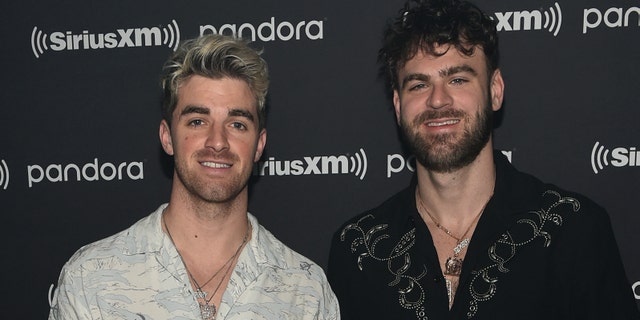 Andrew Taggart and Alex Pall of The Chainsmokers will perform at the NFC Championship game on Sunday.