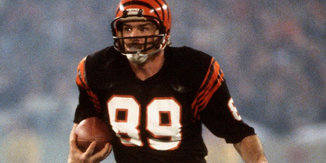 Dan Ross emerged as a top target in Super Bowl XVI. (Photo by Focus on Sport/Getty Images)