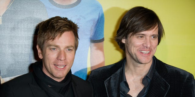 Actors Ewan McGregor (L) and Jim Carrey (R) attend the Premiere of 'I Love You Philip Morris' film at Cinematheque Francaise on February 1, 2010 in Paris, France. 