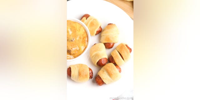 Little Smokies Crescent Rolls