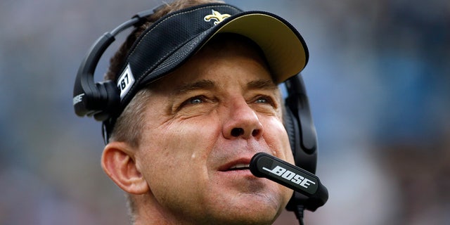 New Orleans Saints head coach Sean Payton looks on during the first half of an NFL football game against the Carolina Panthers in Charlotte, NC, Sunday, Dec.  29, 2019. (AP Photo / Brian Blanco)