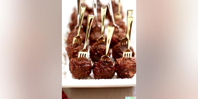 Slow Cooker Cranberry Meatballs
