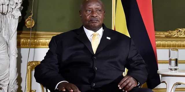 Prime Minister Theresa May meets President Yoweri Museveni of Uganda during the London Conference on Somalia at Lancaster House on May 11, 2017 in London. (Photo by Hannah McKay - WPA Pool/Getty Images)