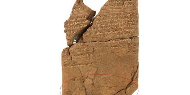 The drawing was overlooked for decades on the tablet from the library of a family of exorcists who lived in the Assyrian city of Assur. The depiction is shown here in red.