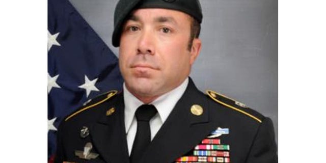Fort Bragg Master Sgt. Nathan Goodman, 36, from the Chicago suburb of Lansing, Ill., died Tuesday near Eloy, Ariz., officials said.