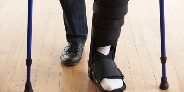 One patient showed up on crutches due to an ankle sprain — and returned to the field after five laser treatments in combination with conventional physical therapy treatments.