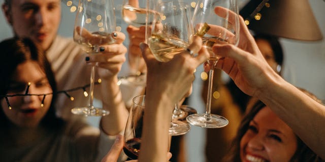 The average American party-goer knows within the first 10 minutes of showing up to a party whether they’ll be calling it an early night.