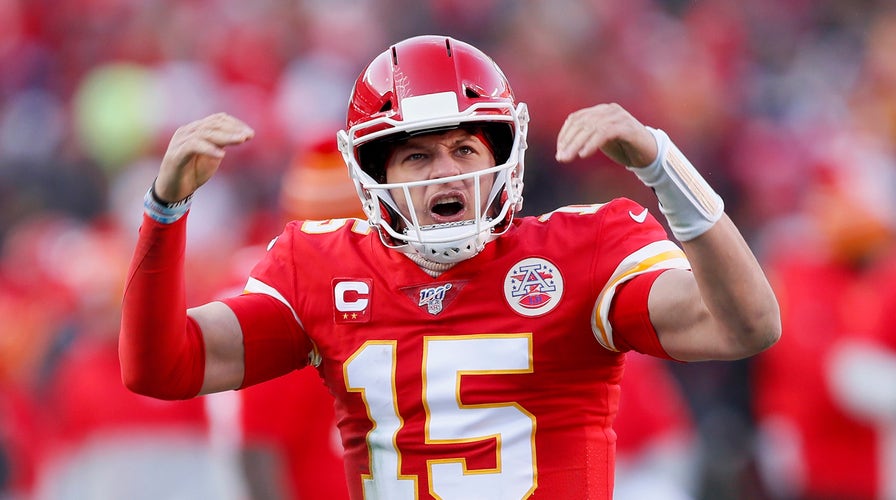 Patrick Mahomes, Chiefs Agree To 10-year Contract Extension Worth Up To ...