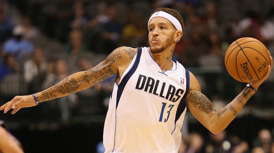 Former Cavs guard Delonte West attacked in disturbing video