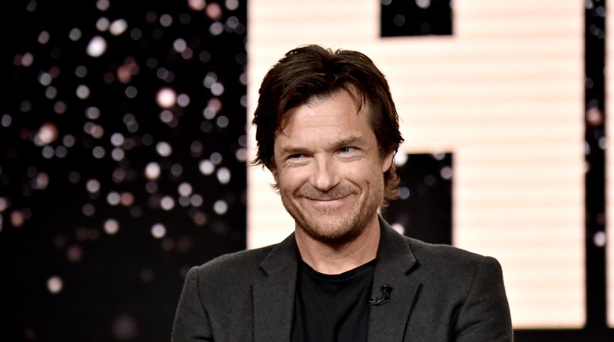 Jason Bateman, Laura Linney deliver dark new thriller