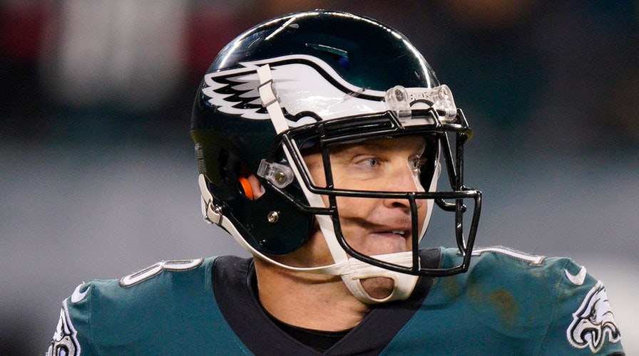 Philadelphia Eagles QB Josh McCown played playoff game with gruesome injury