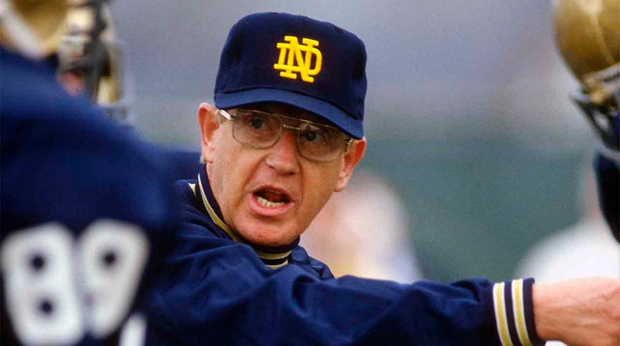 lou holtz notre dame hat