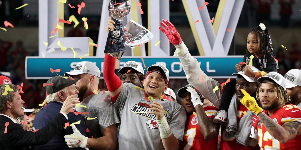 Sports teams that hoisted championships in 2020