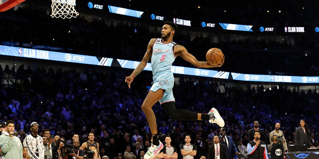 Derrick Jones Jr Wins Nba Slam Dunk Contest But Aaron Gordon Feels Robbed Fox News