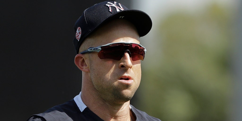 Married Yankee Brett Gardner files for restraining order against