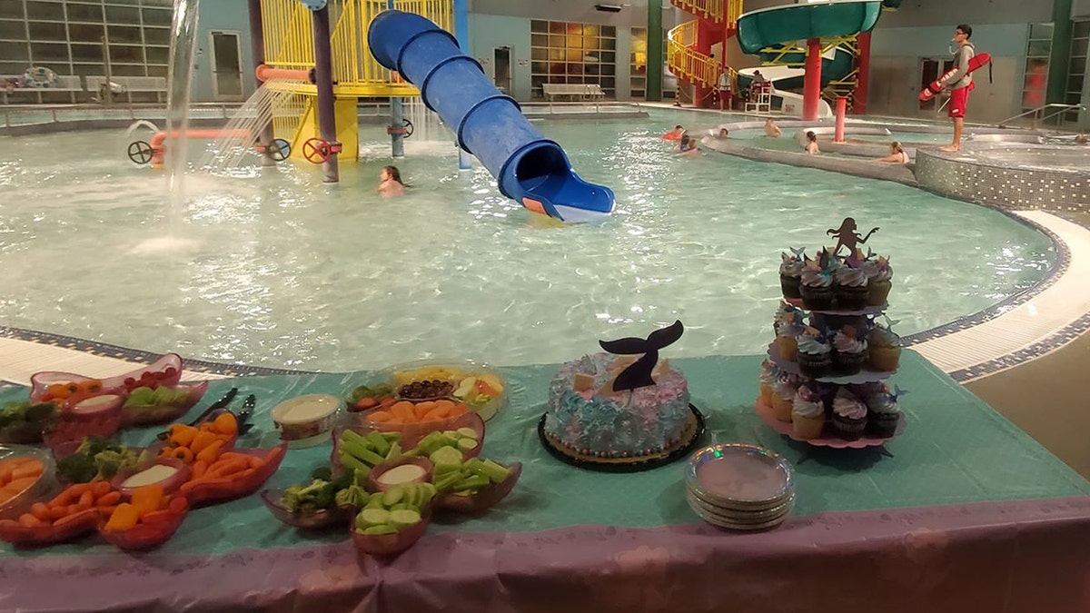 Grimet ordered the cake and the cupcakes, to the right, for a birthday party for her daughter.