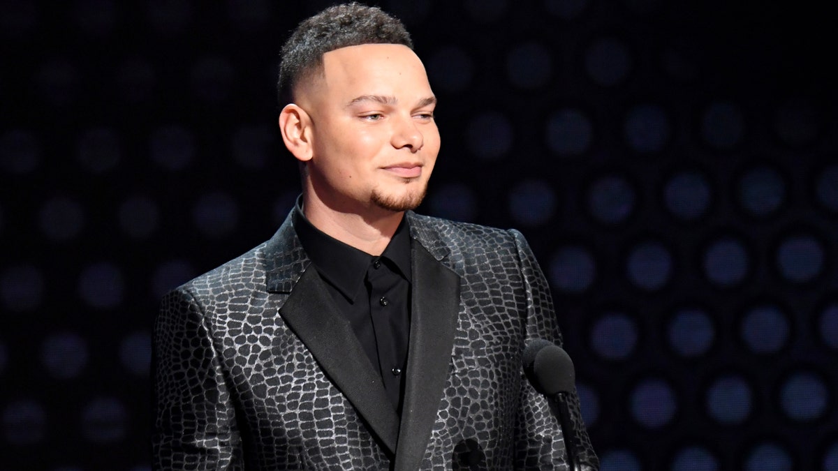 Kane Brown speaks onstage during the 2019 American Music Awards at Microsoft Theater on November 24, 2019, in Los Angeles, Calif. 