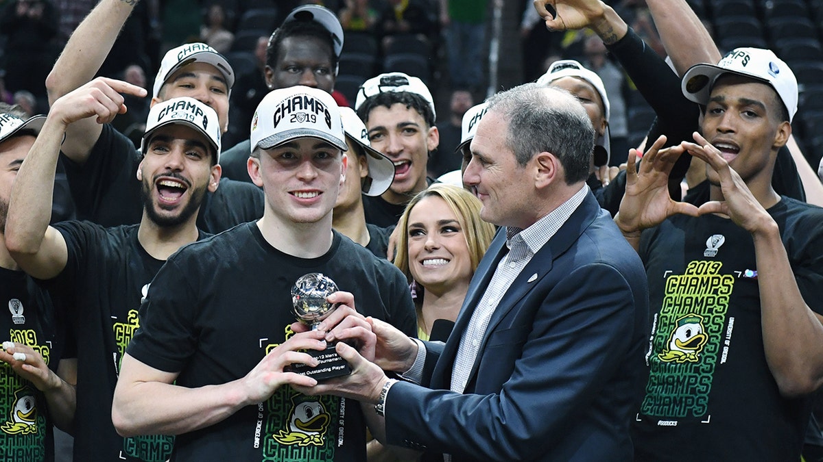 Oregon won the Pac-12 in 2019. (Photo by Ethan Miller/Getty Images)