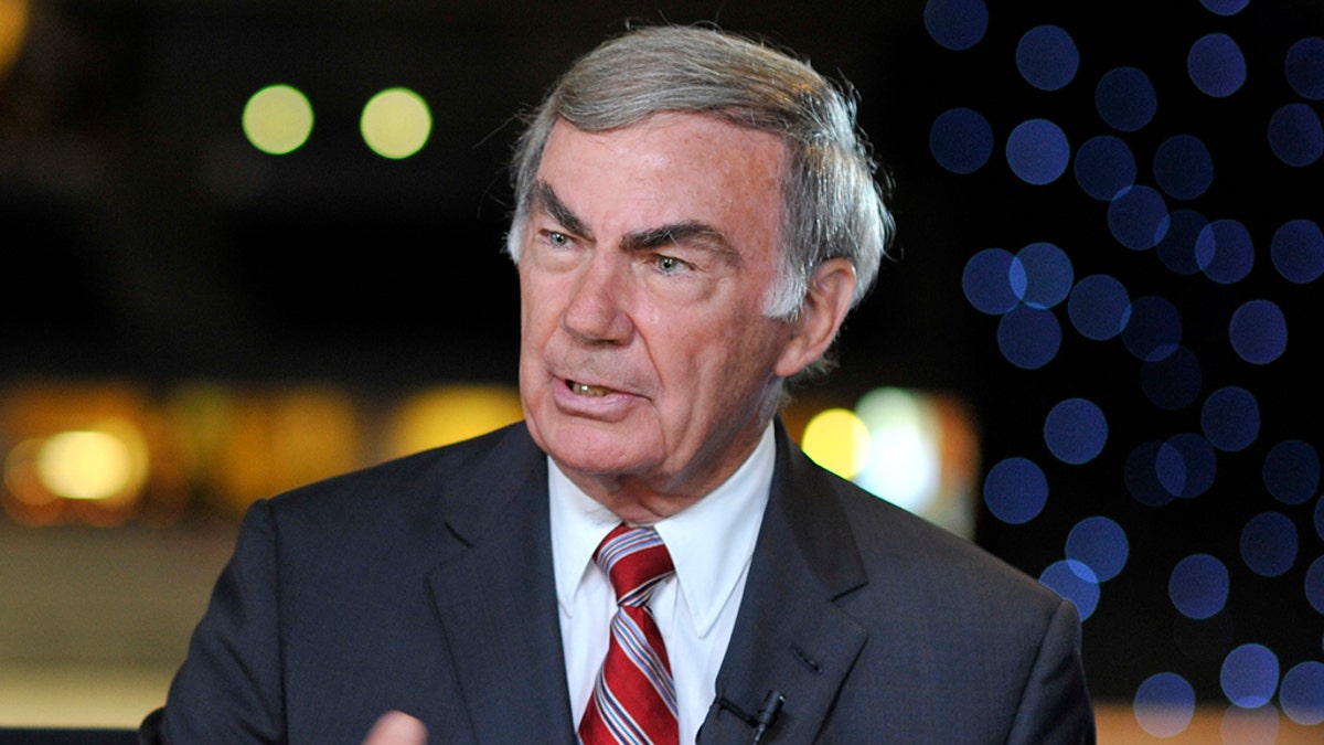 Sam Donaldson endorsed Mike Bloomberg in the 2020 election but many media members aren’t happy the famed journalist offered his opinion.(ABC)
