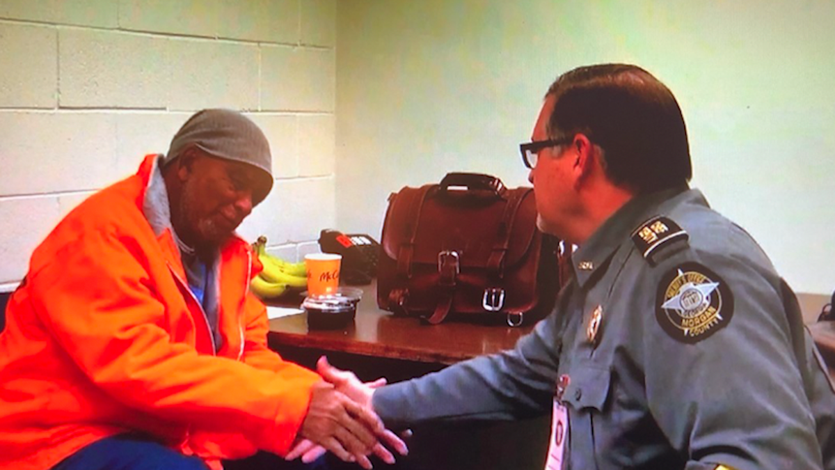 Keith Howard visits Samuel Little in California state prison, in hopes to solve Georgia cases. 