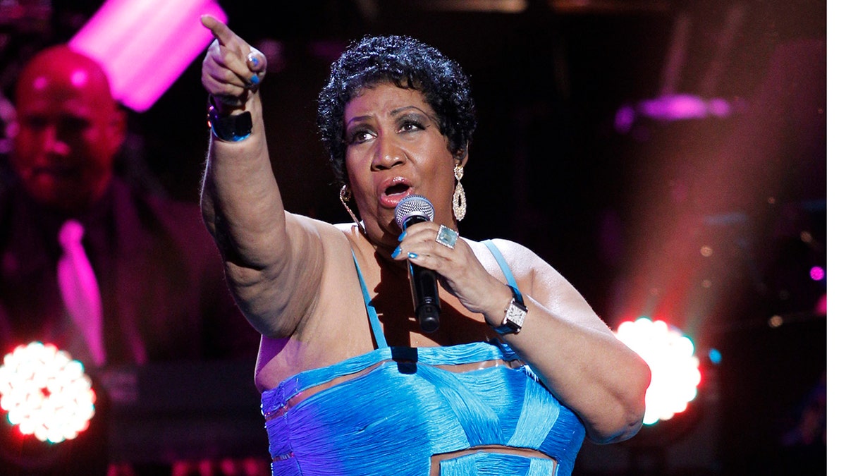 Aretha Franklin performs at BET Awards